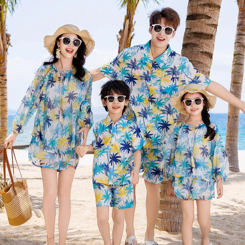 The Plant Parent - 家族旅行お揃いコーデ ホリデー 親子 ビーチ ツーピースセット ママ