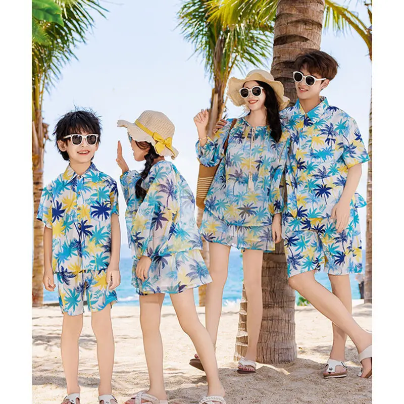 家族旅行お揃いコーデ ホリデー 親子 ビーチ ツーピースセッ - The Plant Parent のレビューと価格